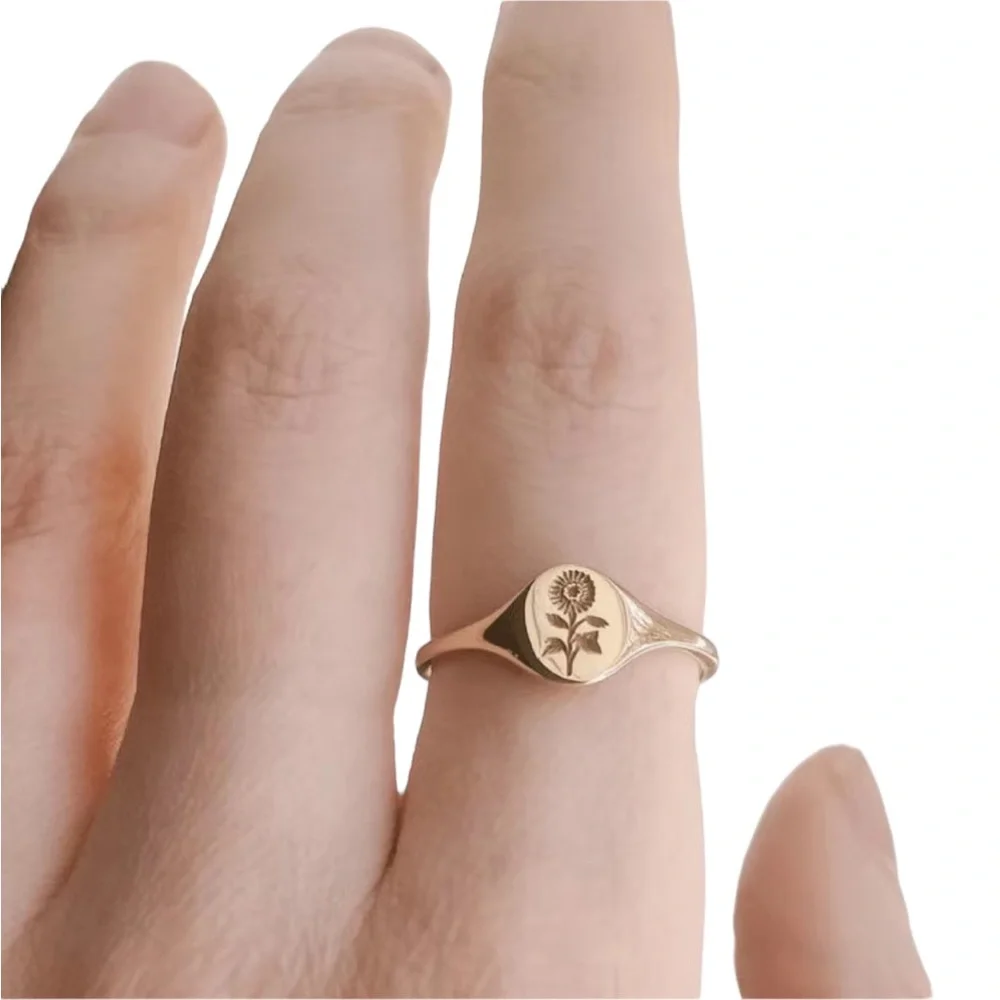Gold Sunflower Engraved Minimalist Ring